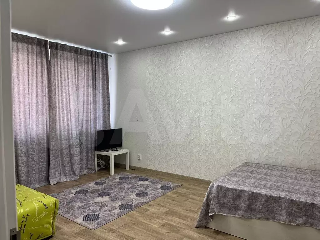 1-к. квартира, 37 м, 7/9 эт. - Фото 1