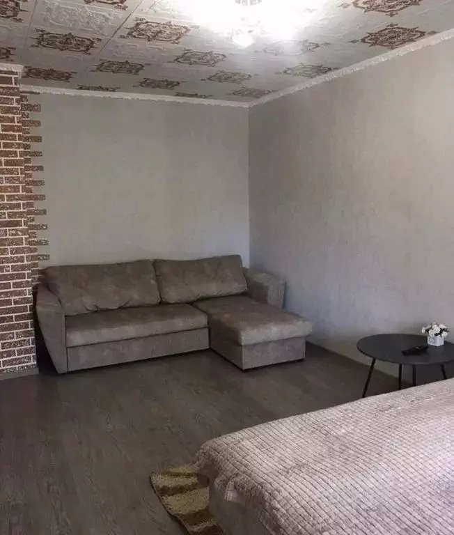 1-к кв. Удмуртия, Сарапул ул. Седельникова, 97 (34.0 м) - Фото 1