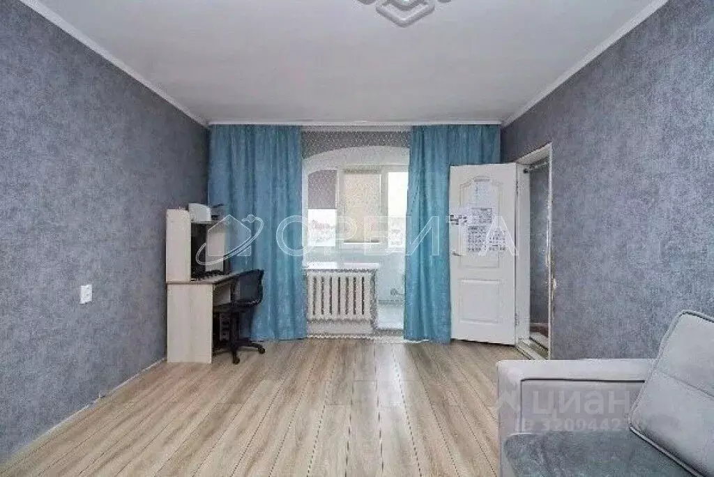 2-к кв. Тюменская область, Тюмень ул. Пржевальского, 34 (50.0 м) - Фото 1