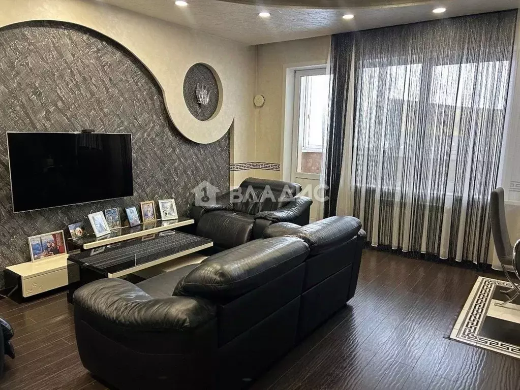 3-к кв. Иркутская область, Иркутск ул. Лермонтова, 267/2 (105.5 м) - Фото 1