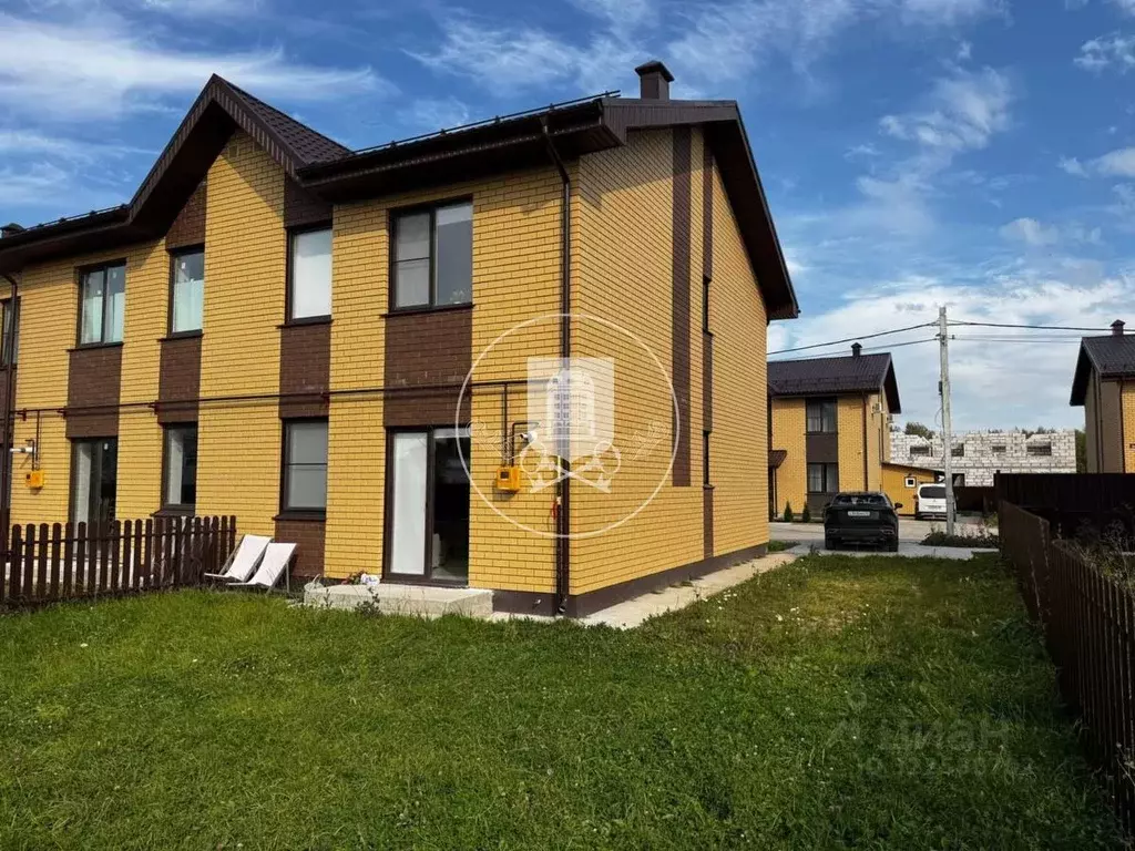 Таунхаус в Калужская область, Совхоз Боровский с/пос, д. Кабицыно ул. ... - Фото 2