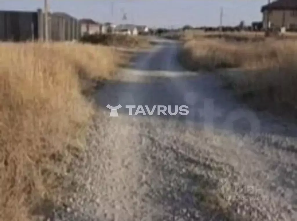 Участок в Крым, Симферопольский район, с. Трудовое ул. Крымская, 39 ... - Фото 1