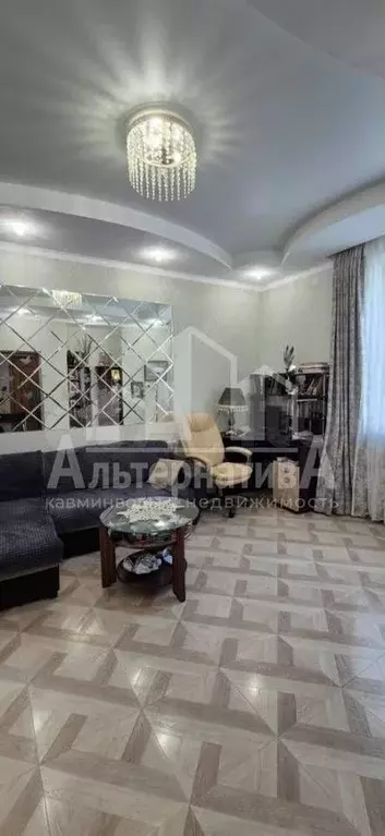 2-к. квартира, 45,6 м, 1/3 эт. - Фото 0