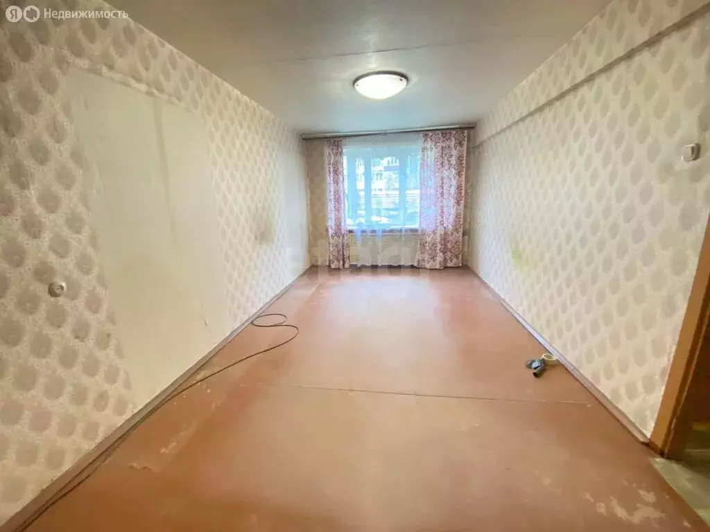 3-комнатная квартира: Брянск, Бежицкий район, улица Камозина, 23 (70 ... - Фото 2