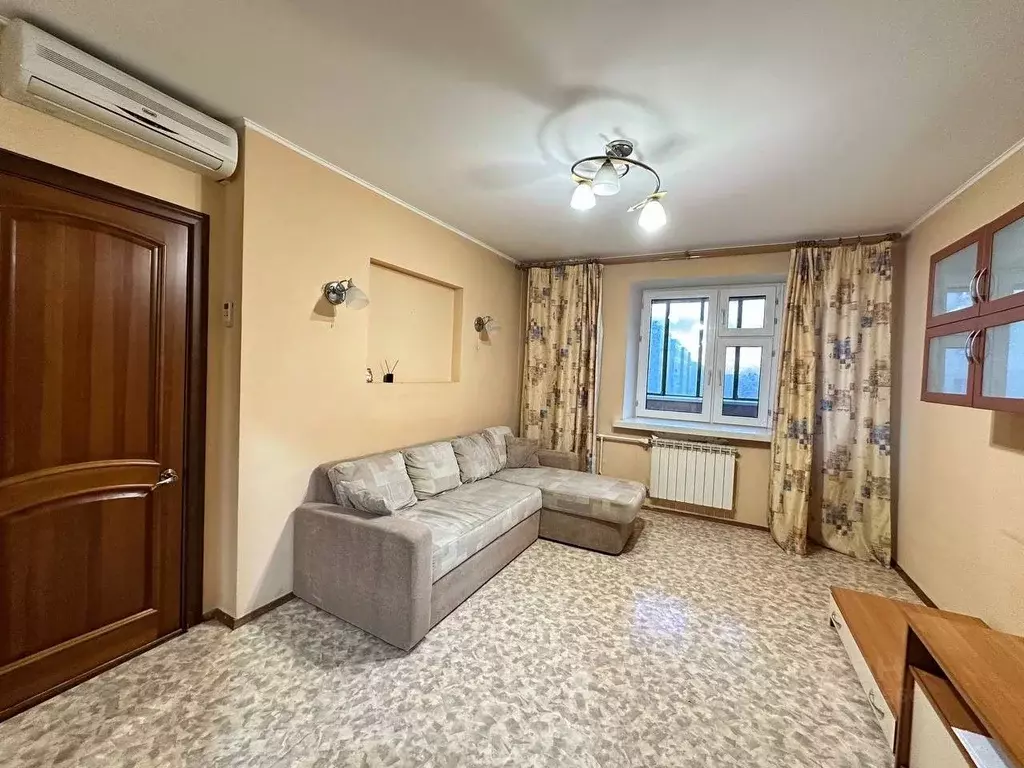 2-к кв. Татарстан, Казань ул. Фатыха Амирхана, 105 (49.0 м) - Фото 1