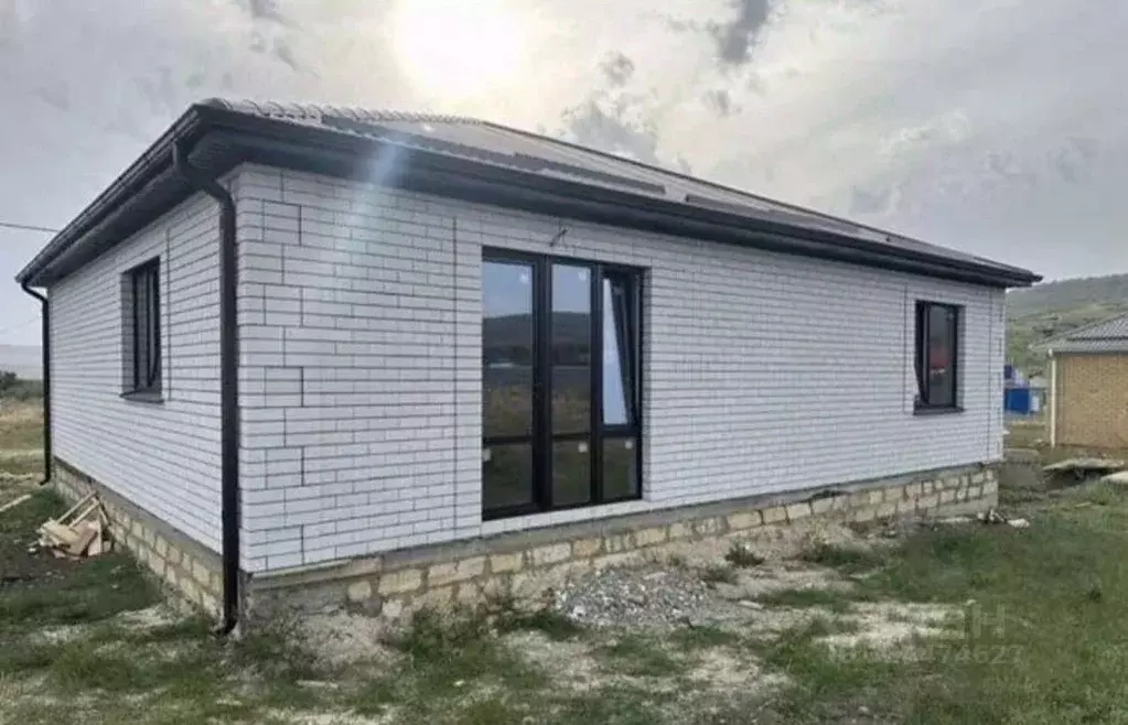 Дом в Ставропольский край, Шпаковский муниципальный округ, с. Татарка ... - Фото 2