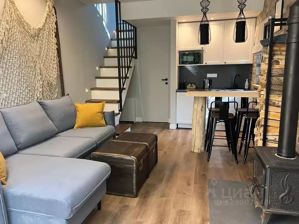 Дом в Ленинградская область, Кингисеппский район, Усть-Лужское с/пос, ... - Фото 1