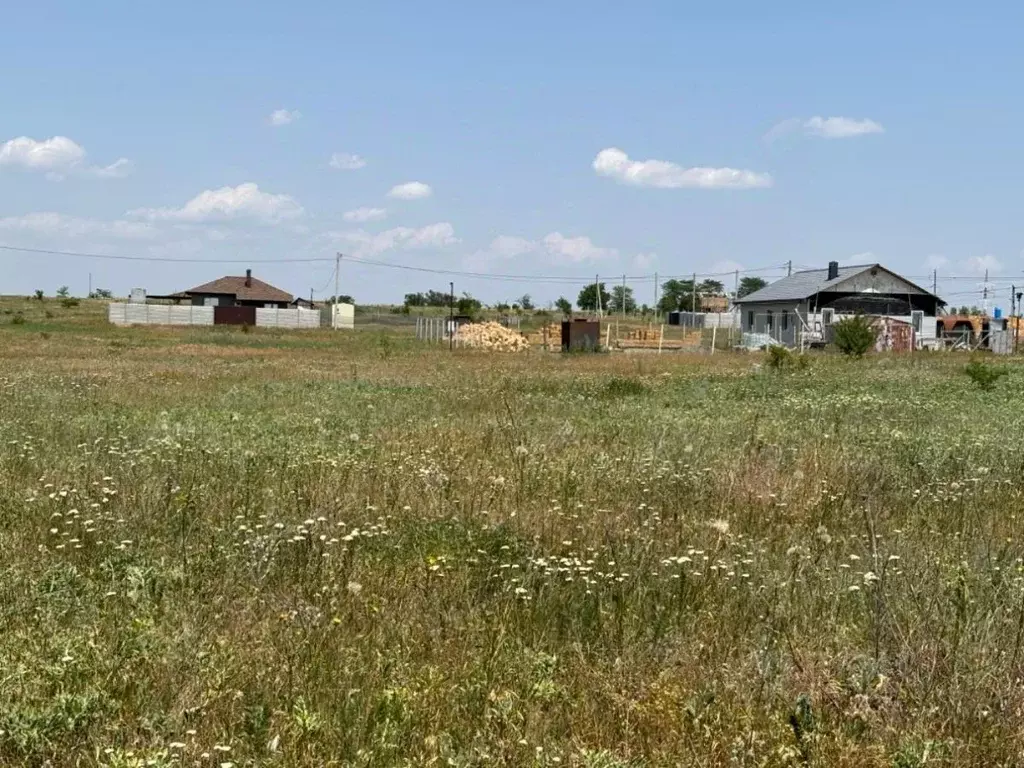 Участок в Крым, Симферопольский район, с. Мирное  (6.0 сот.) - Фото 0