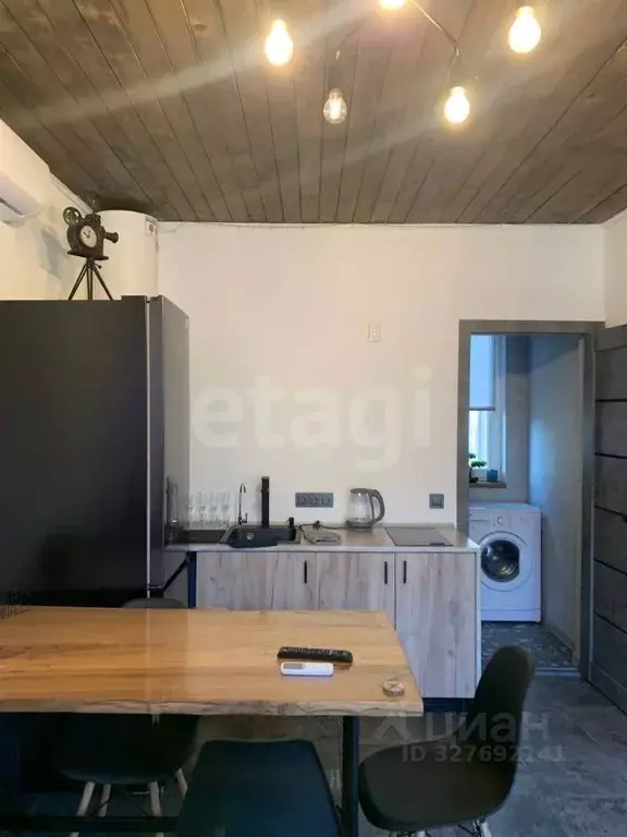 Дом в Адыгея, Майкопский район, пос. Каменномостский ул. Некрасова (31 ... - Фото 1