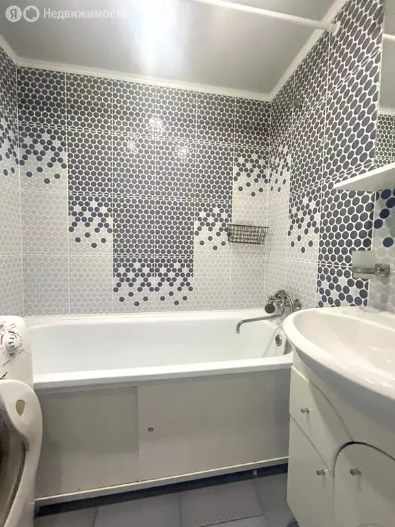 1-комнатная квартира: Курск, улица Косухина, 30 (30 м) - Фото 1