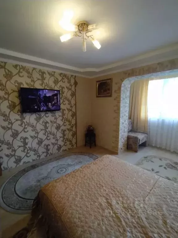 2-к кв. Крым, Алушта муниципальный округ, Партенит пгт ул. Победы, 19 ... - Фото 1