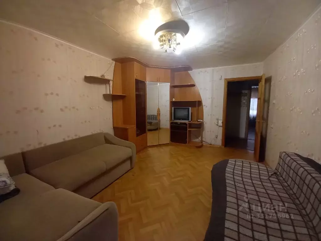 2-к кв. Ленинградская область, Тихвин 3-й мкр, 24 (44.0 м) - Фото 2
