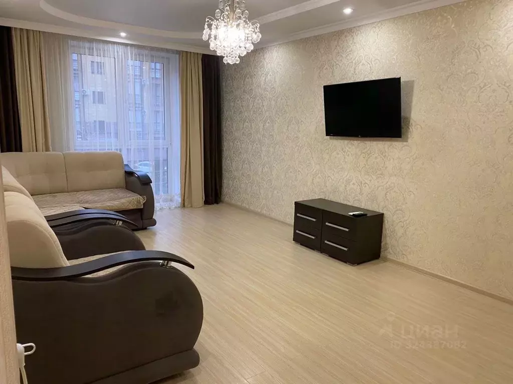 1-к кв. Северная Осетия, Владикавказ ул. Шамиля Джикаева, 1 (50.0 м) - Фото 2