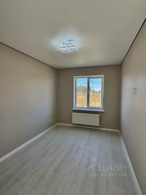 Коттедж в Ставропольский край, Михайловск Шпаковский район, Адмирал ... - Фото 2