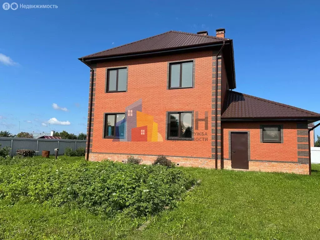 Дом в Тульская область, городской округ Алексин, деревня Ботня (173 м) - Фото 1