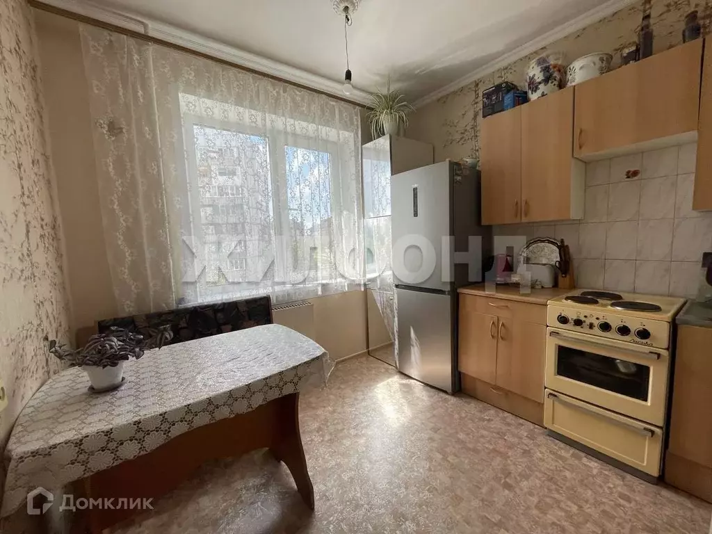 Продаётся 3-к квартира, 61.9 м - Фото 0
