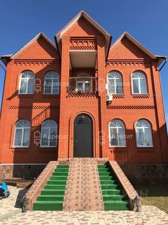 Дом в Волгоградская область, Волгоград ул. Чапаева (283 м) - Фото 2