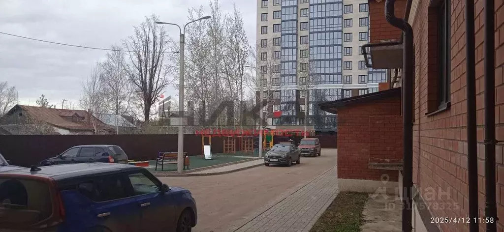 2-к кв. Ярославская область, Ярославль ул. Соловьева, 11 (65.8 м) - Фото 0