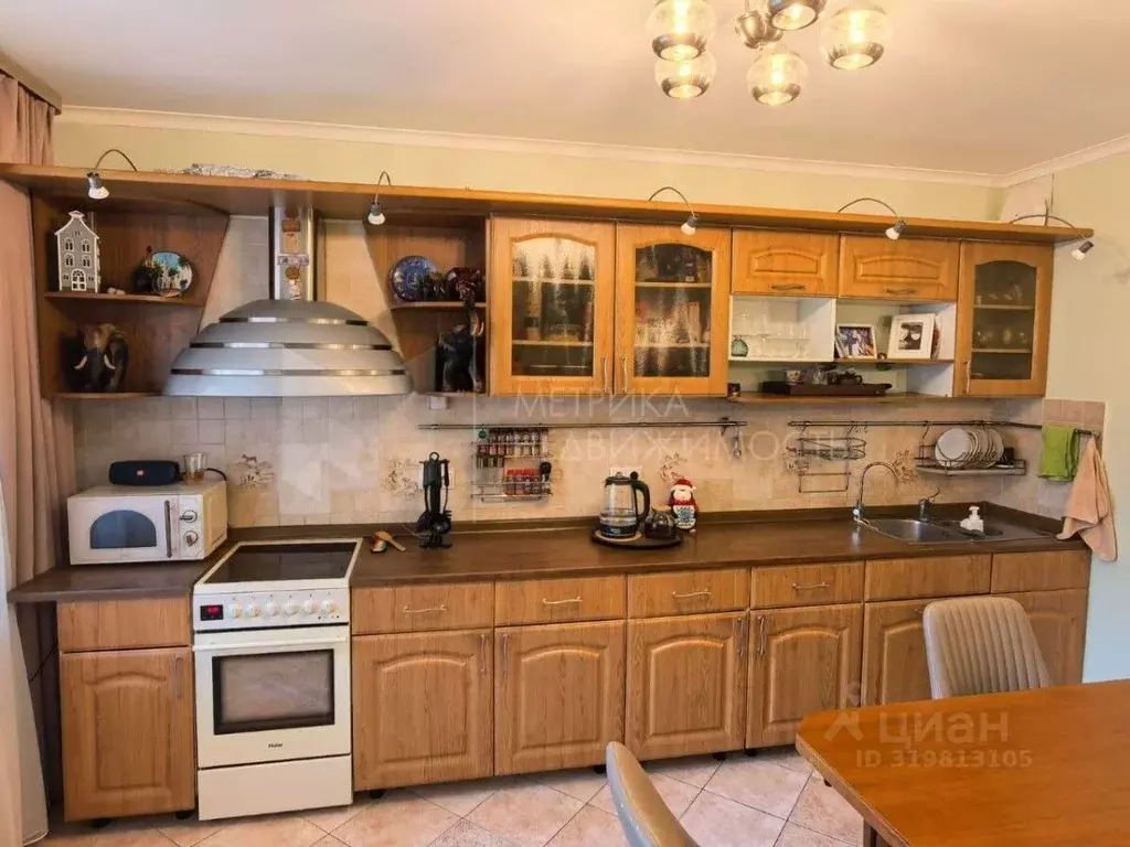 2-к кв. Тюменская область, Тюмень ул. Шиллера, 34 (74.5 м) - Фото 0