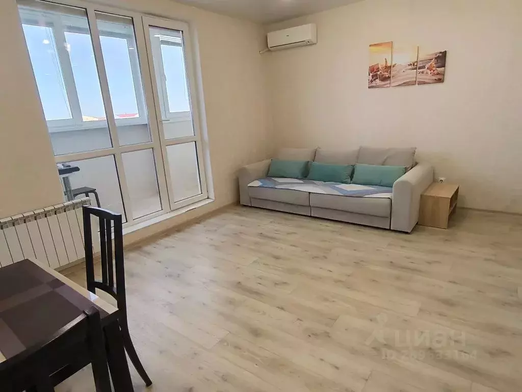 Студия Волгоградская область, Волгоград ул. Малиновского, 4А (30.0 м) - Фото 1