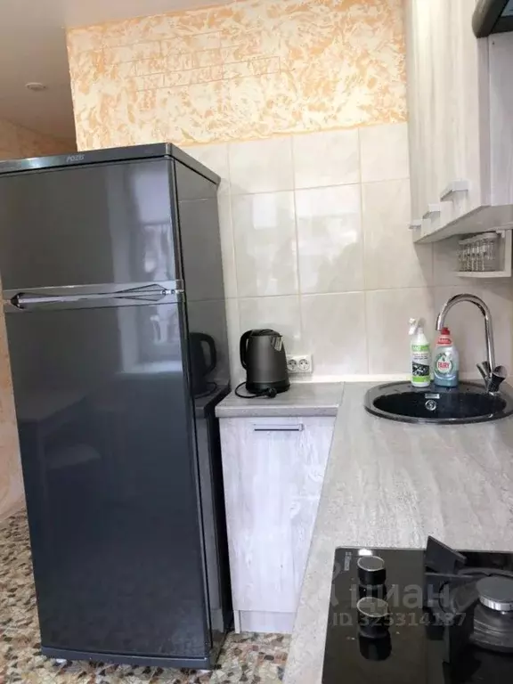 2-к кв. Псковская область, Псков ул. Металлистов, 32А (44.0 м) - Фото 2