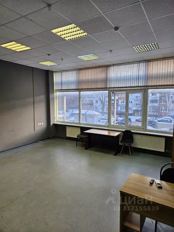 Помещение свободного назначения в Самарская область, Тольятти ул. ... - Фото 1