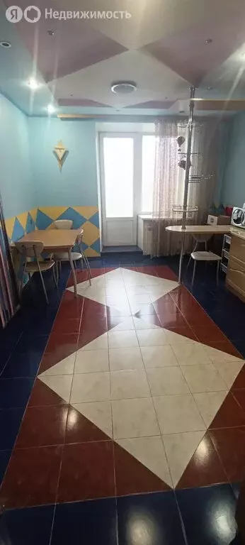 3-комнатная квартира: Киров, Ленинский район, Комсомольская улица, 13Б ... - Фото 2