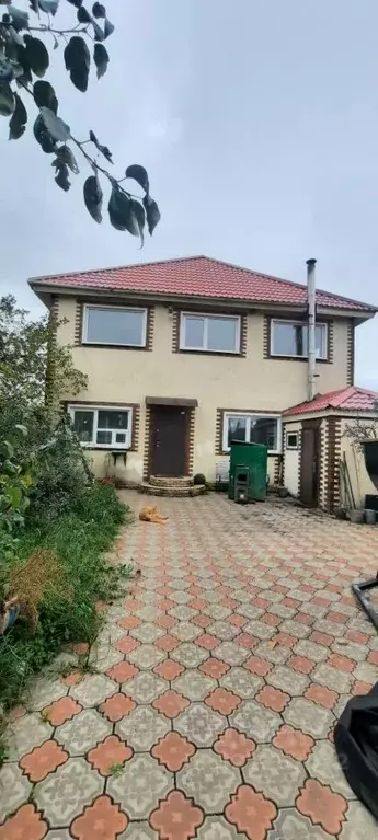 Дом в Красноярский край, Красноярск просп. Металлургов, 2Д/115 (202 м) - Фото 2