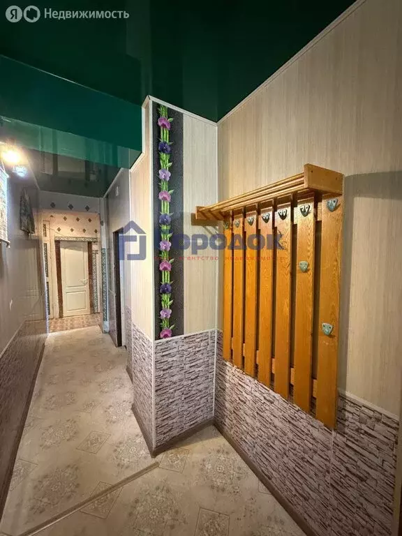 3-комнатная квартира: Каменск-Уральский, посёлок Трубный, улица Олега ... - Фото 2