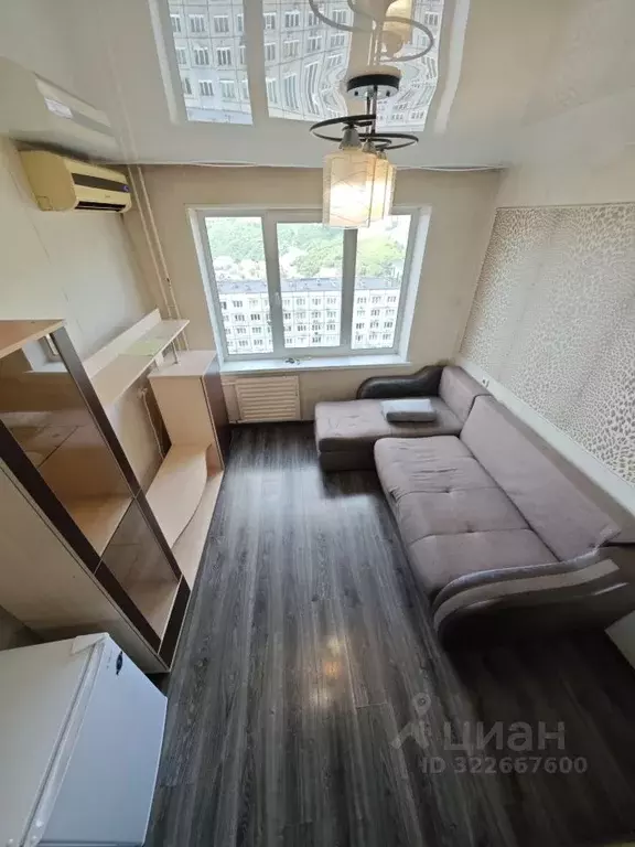 Студия Приморский край, Владивосток Сельская ул., 6 (24.0 м) - Фото 1