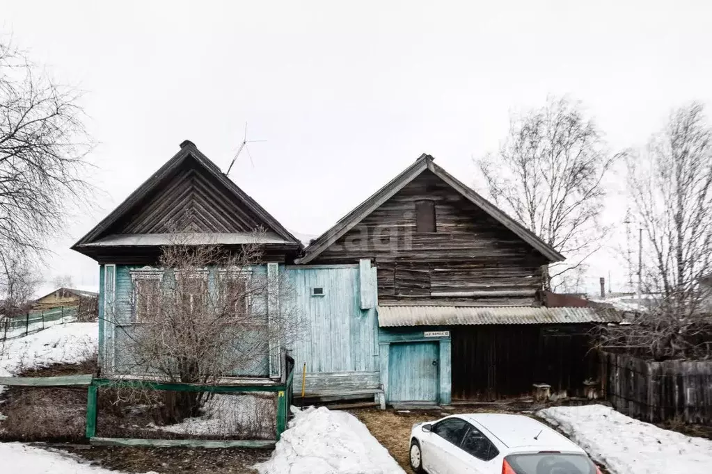 Дом в Свердловская область, Первоуральск городской округ, пос. ... - Фото 0