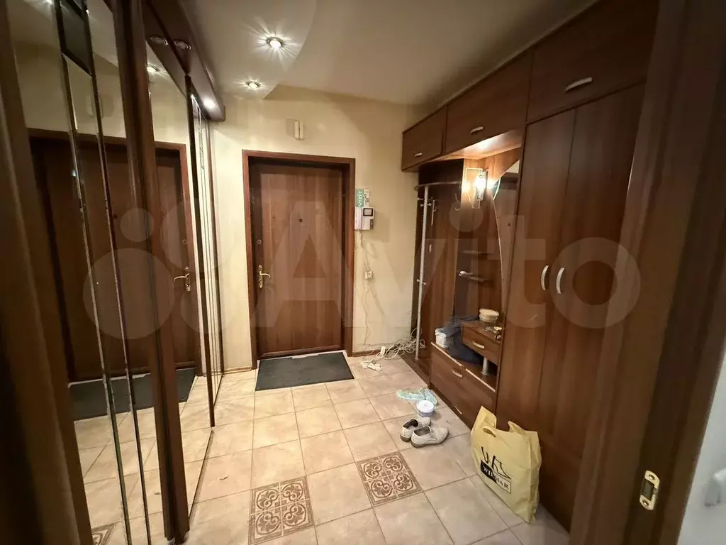 3-к. квартира, 117 м, 3/6 эт. - Фото 1