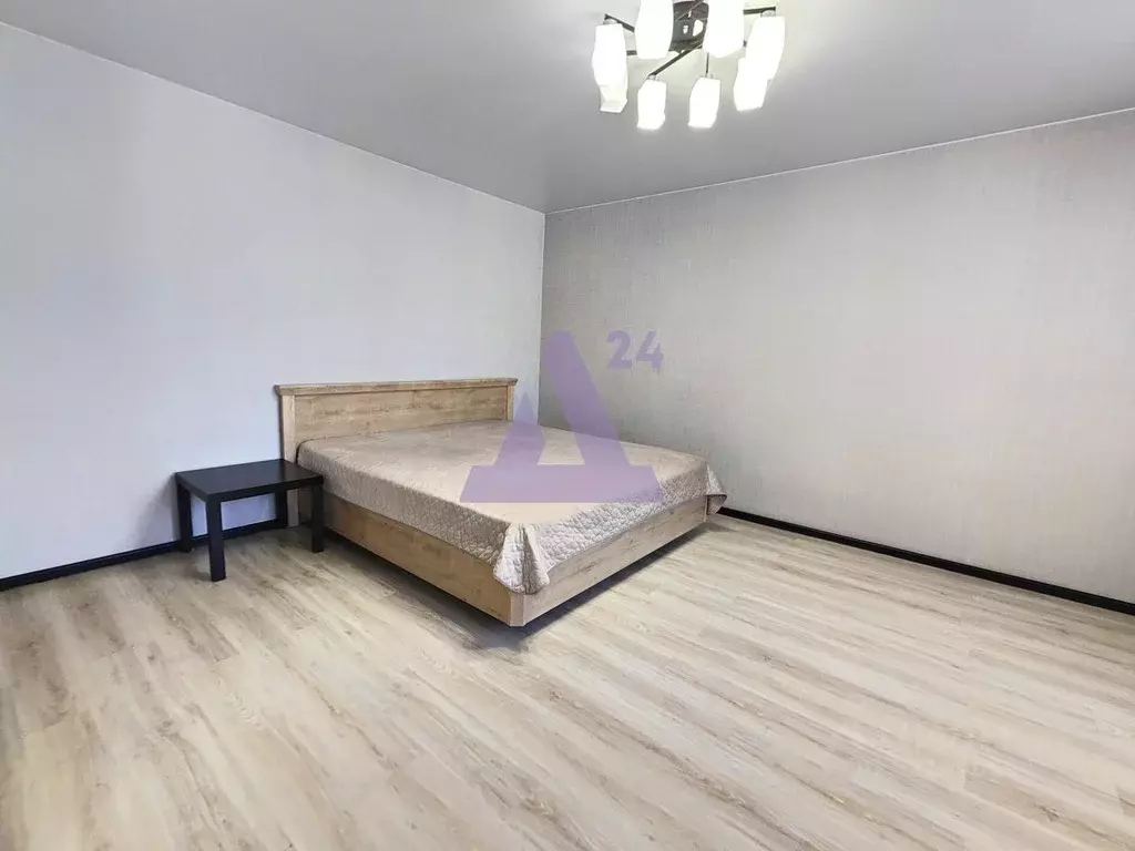 2-к кв. Алтайский край, Барнаул Взлетная ул., 40 (55.3 м) - Фото 1