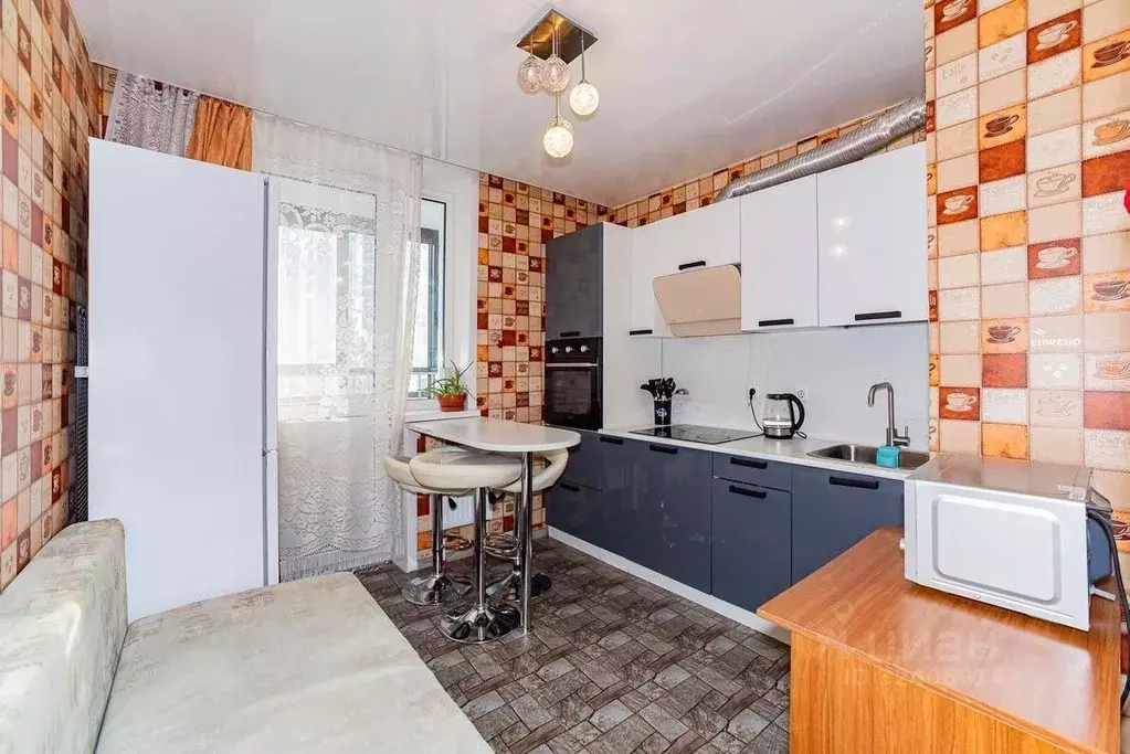 1-к кв. Свердловская область, Екатеринбург ул. Старых Большевиков, 3В ... - Фото 1