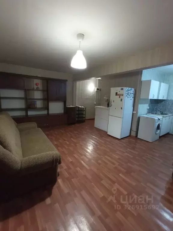 2-к кв. Омская область, Омск ул. 21-я Амурская, 3 (45.0 м) - Фото 1