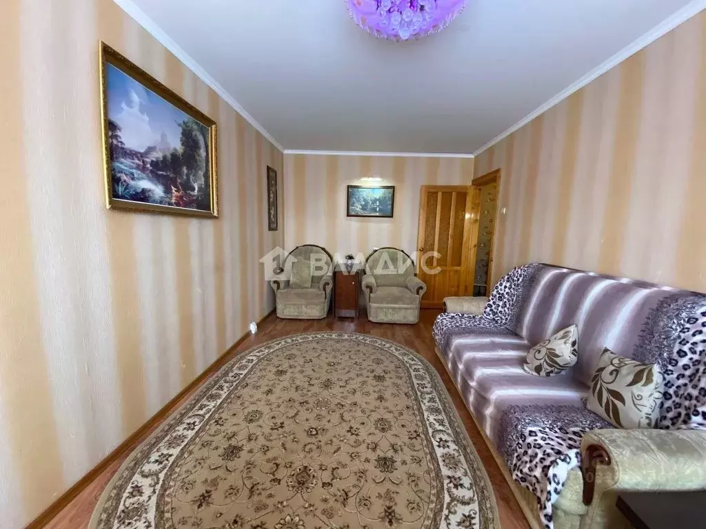 3-к кв. Оренбургская область, Орск Новый город мкр, ул. Беляева, 4 ... - Фото 1