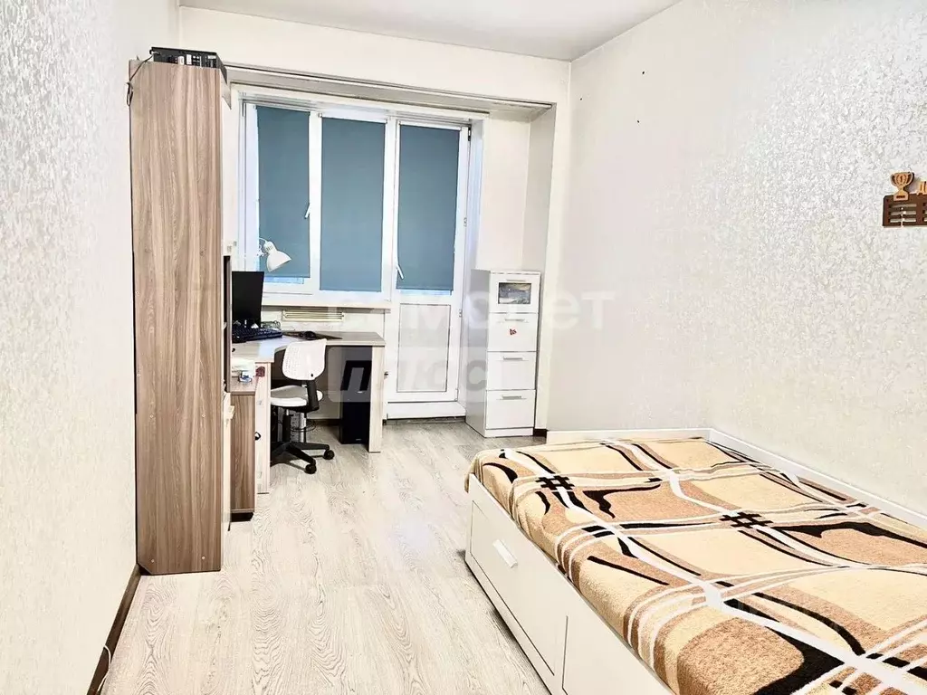 2-к кв. Иркутская область, Иркутск Радужный мкр, 74 (68.0 м) - Фото 1