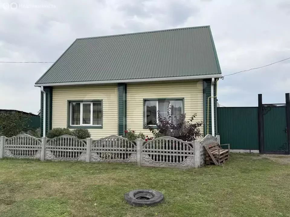 Дом в село Красноисетское, улица Ленина (55 м) - Фото 1
