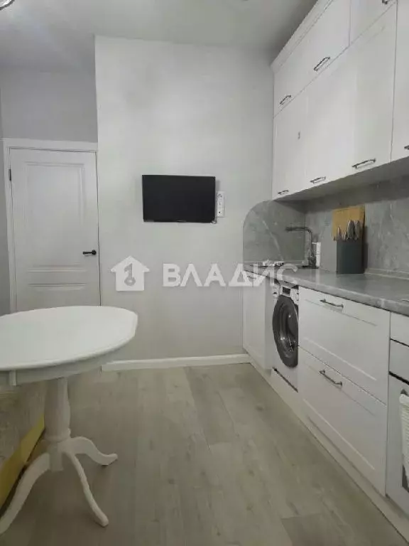 Продается 1-комнатная квартира - Фото 1