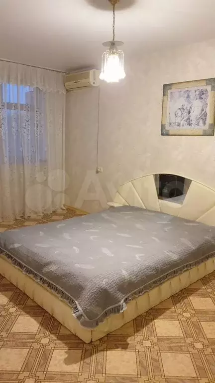 2-к. квартира, 55 м, 5/5 эт. - Фото 0