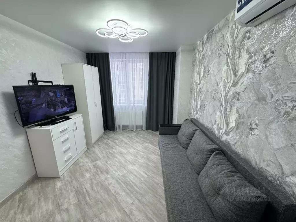 2-к кв. Волгоградская область, Волгоград ул. Расула Гамзатова, 21 ... - Фото 2