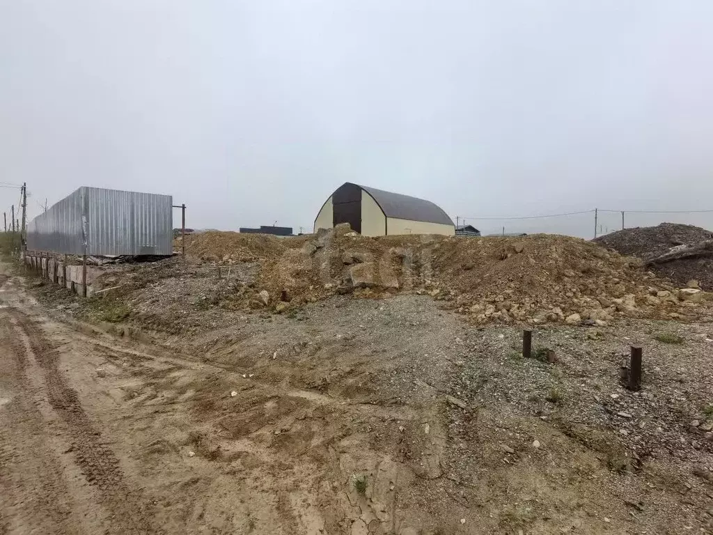 Склад в Сахалинская область, Южно-Сахалинск Ягодка ДНТ,  (130 м) - Фото 1