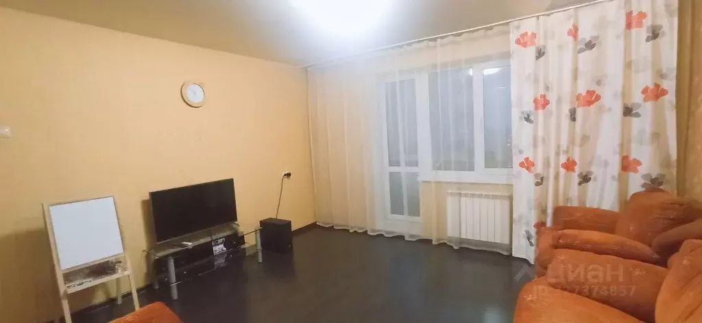 3-к кв. Кемеровская область, Новокузнецк ул. Рокоссовского, 19А (70.0 ... - Фото 2