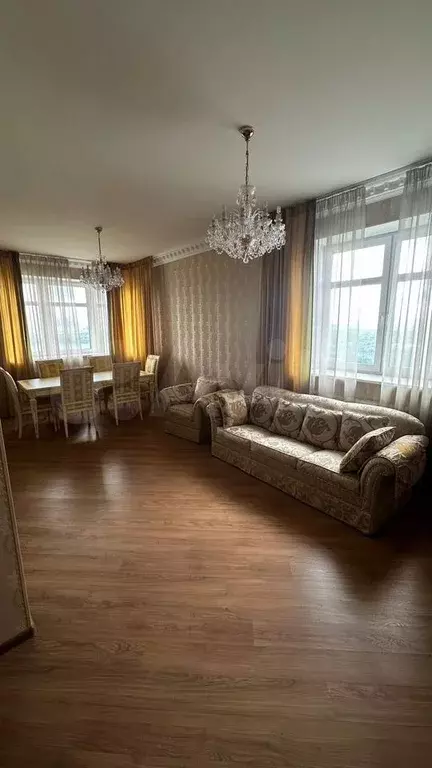 4-к. квартира, 151 м, 19/29 эт. - Фото 0