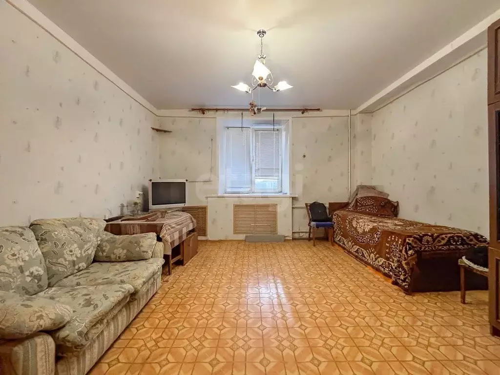 Комната Псковская область, Псков ул. Леона Поземского, 64 (20.5 м) - Фото 1