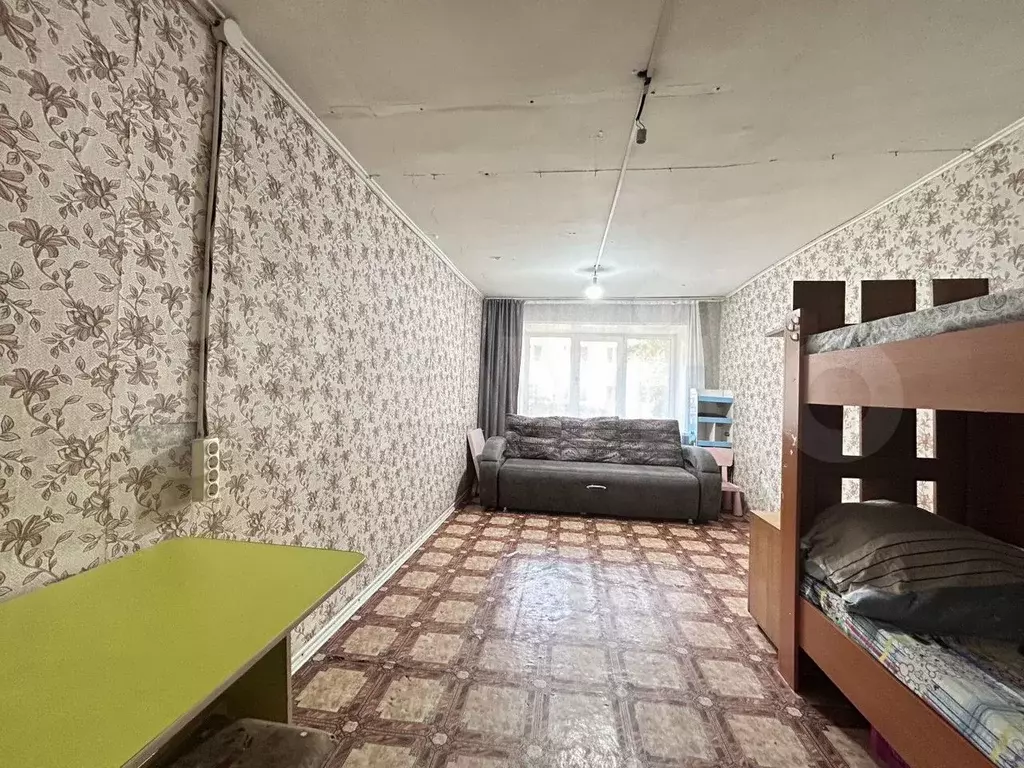 Комната 16,5 м в 1-к., 1/5 эт. - Фото 1