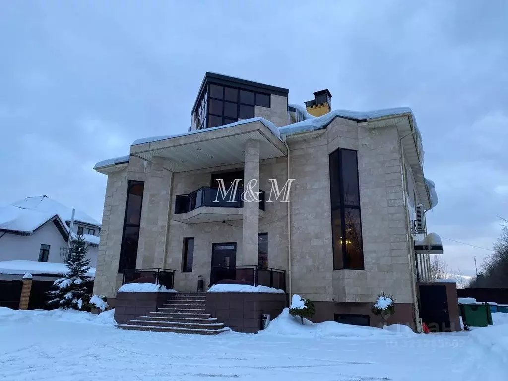 Дом в Москва д. Лопатино, 9 (1300 м) - Фото 1