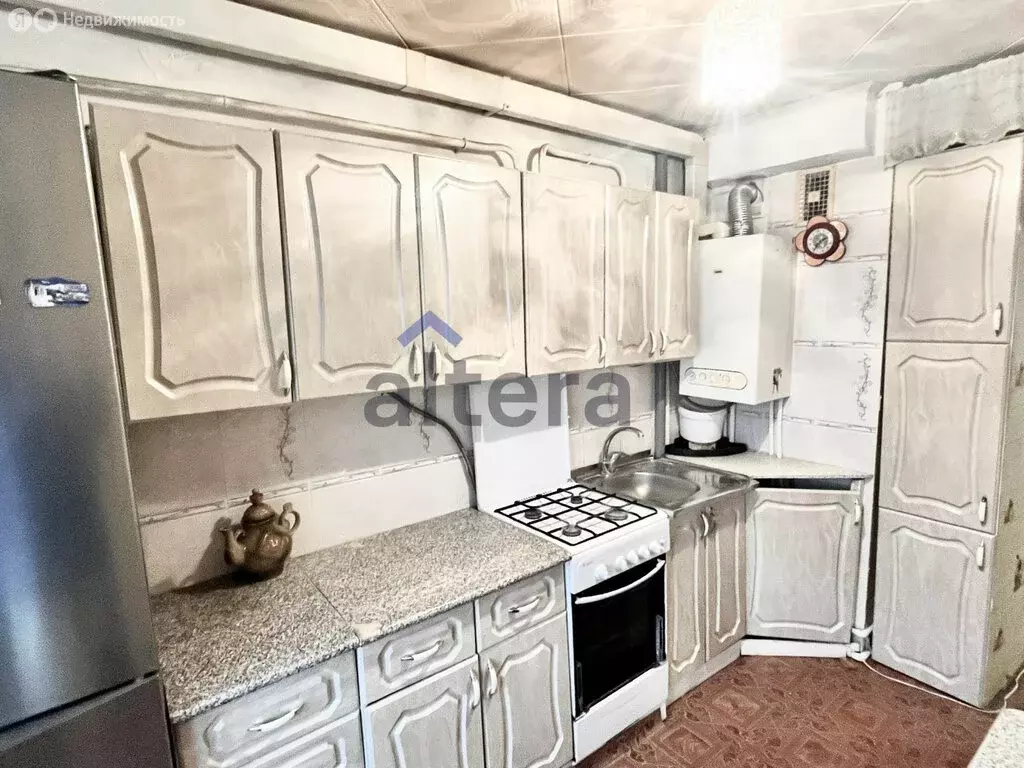 3-комнатная квартира: село Айша, Садовая улица, 36 (62.6 м) - Фото 1