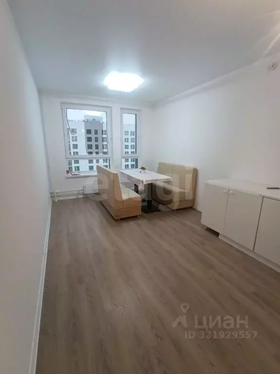 2-к кв. Тюменская область, Тюмень Полевая ул., 117к4 (63.9 м) - Фото 1