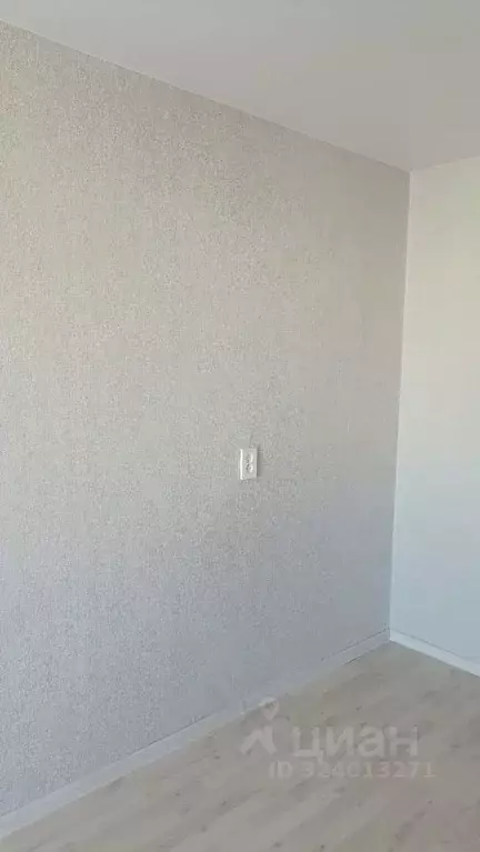 Комната Свердловская область, Екатеринбург ул. Крауля, 11 (17.0 м) - Фото 2